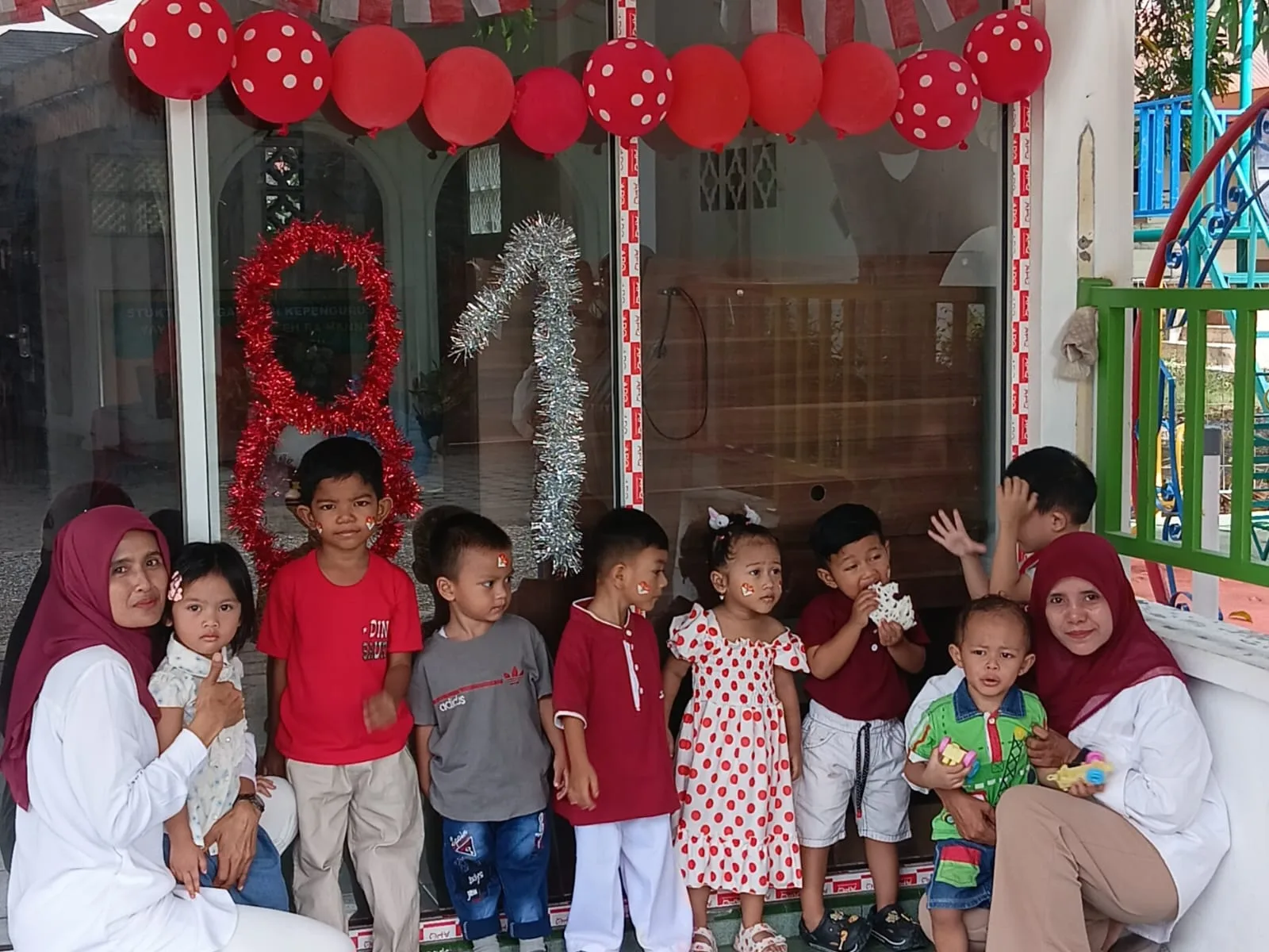 Ruang kelas RA Hannah yang bersih dan penuh warna